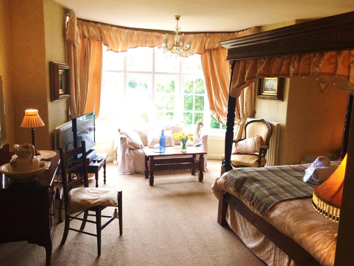 Glyn Isa Country House B&B And Self Catering Apartments Conwy Exterior photo