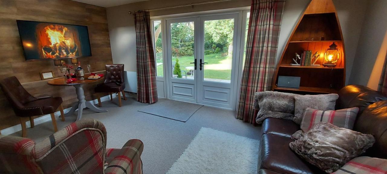 Glyn Isa Country House B&B And Self Catering Apartments Conwy Exterior photo