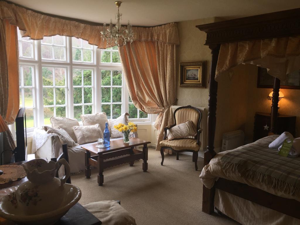 Glyn Isa Country House B&B And Self Catering Apartments Conwy Exterior photo