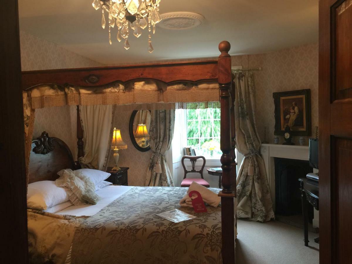 Glyn Isa Country House B&B And Self Catering Apartments Conwy Exterior photo